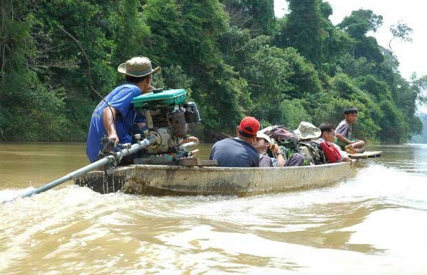 Siem Reap Trekking to Hoian -Hue Vietnam 17 Days